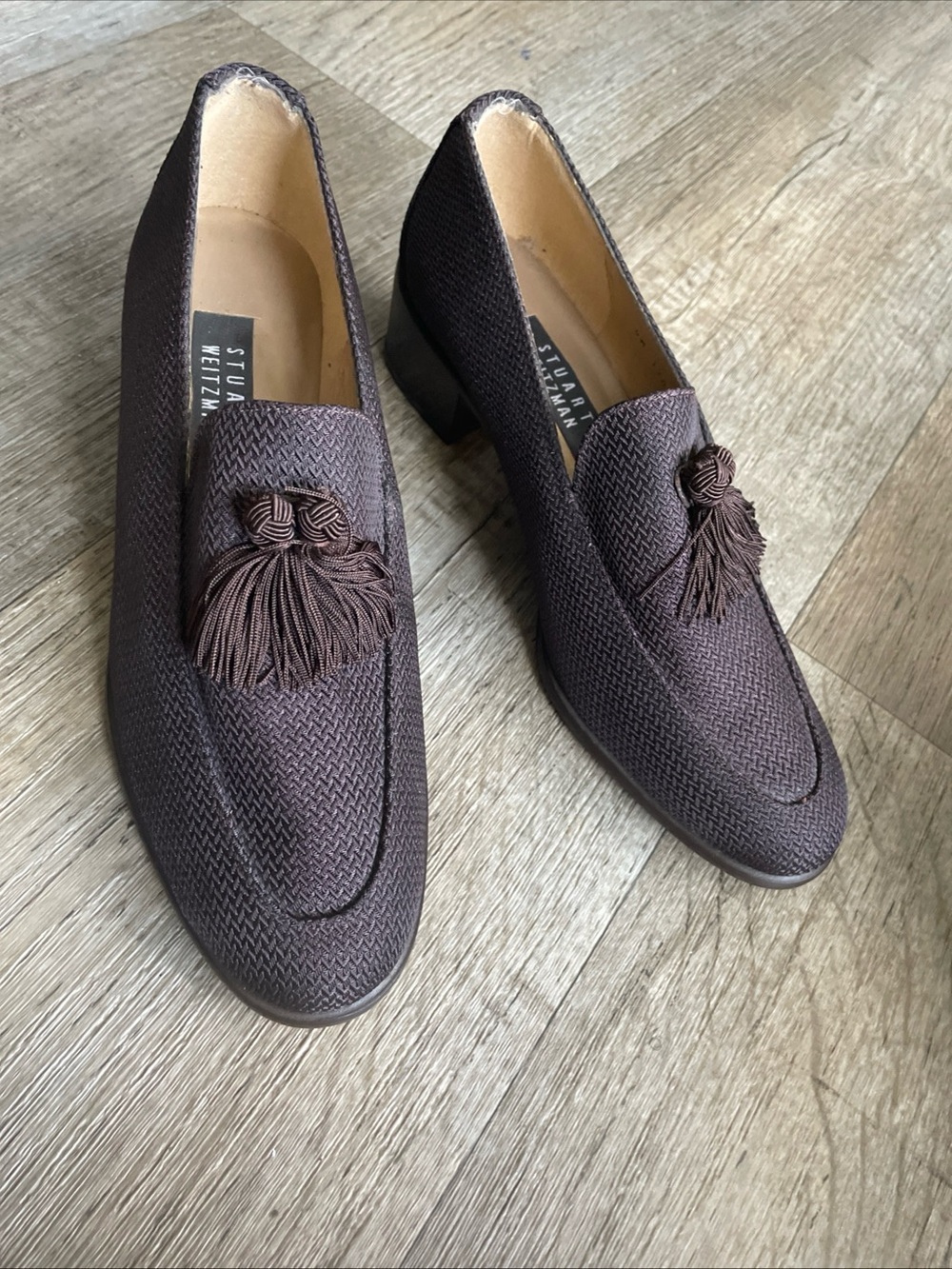 Stuart Weitzman Women’s Brown Woven Tassel Loafers Size 10B Slip-On Flats Classy